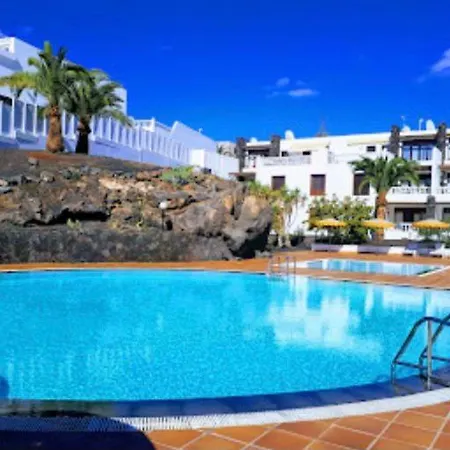 2 Bedroom On Popular Complex * Tias